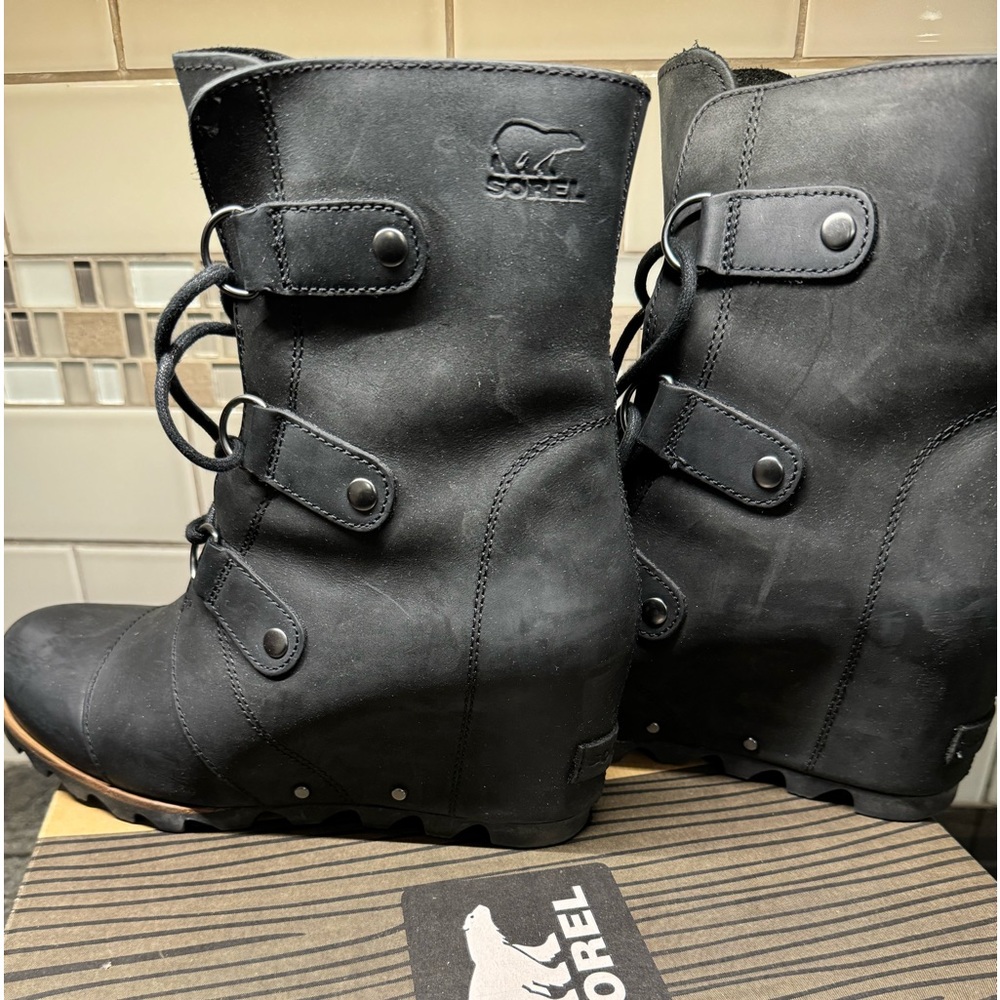 Womens Sorel wedge boots